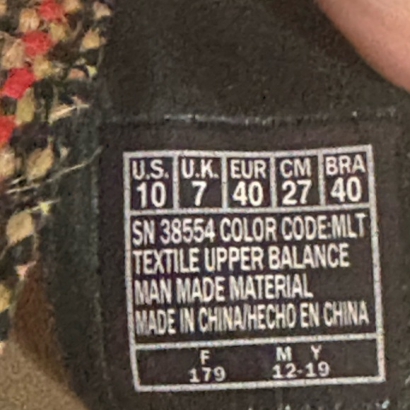 Skechers Beverly Delighted
Womens Luxe Foam Rainbow
Woven Open Toe Sandals - Picture 2 of 9